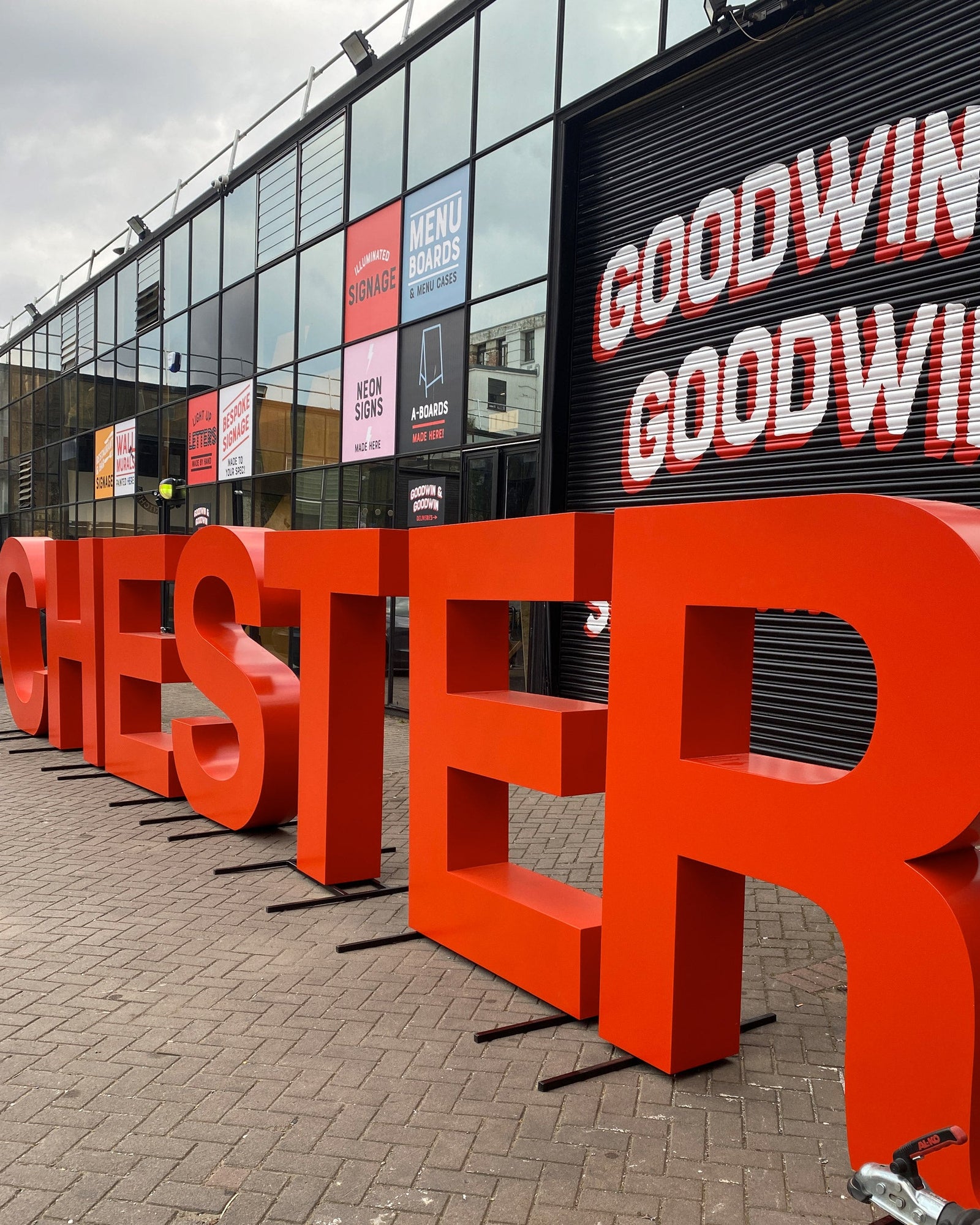 Outdoor Business Signs