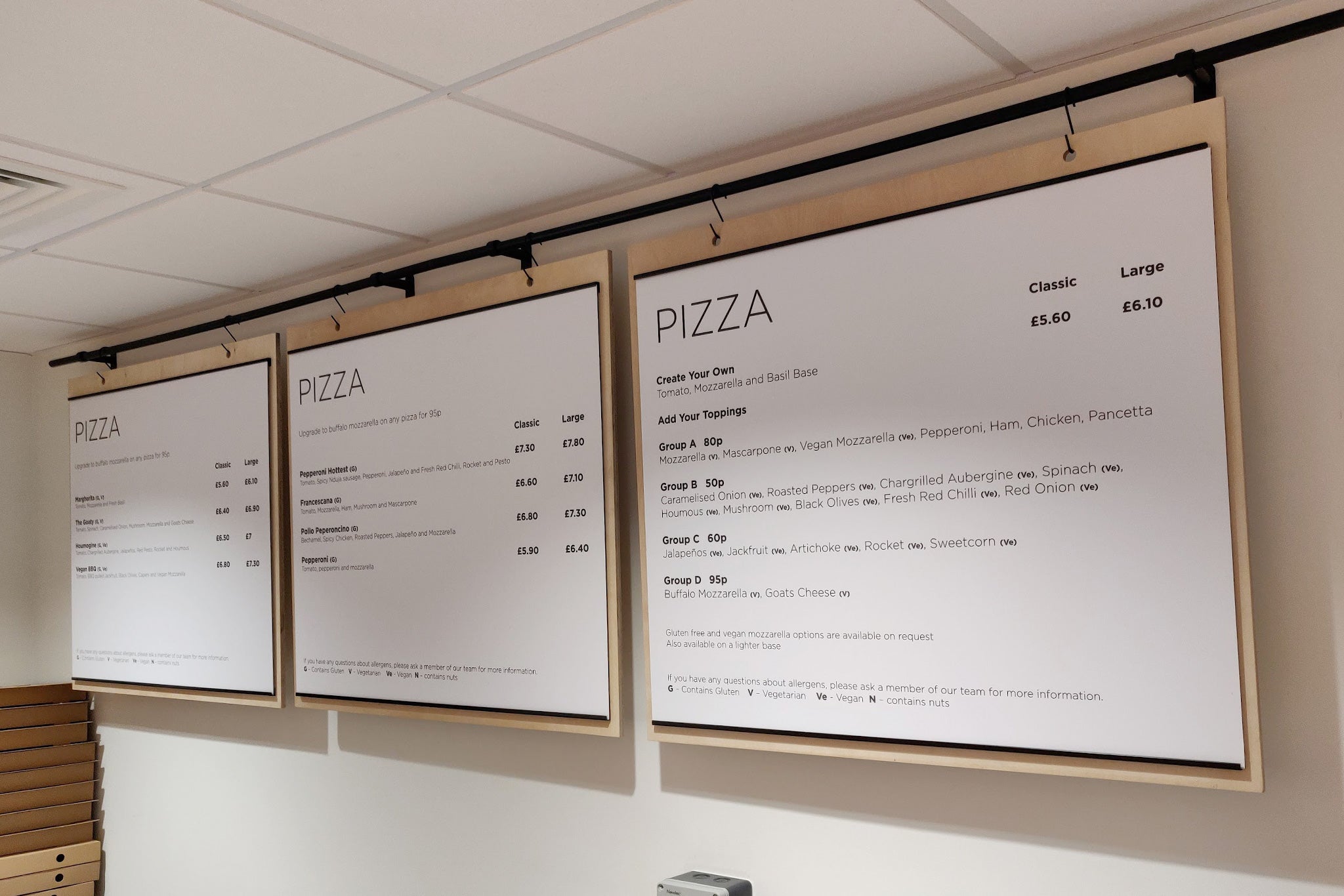 Hnaging Rail Menu
