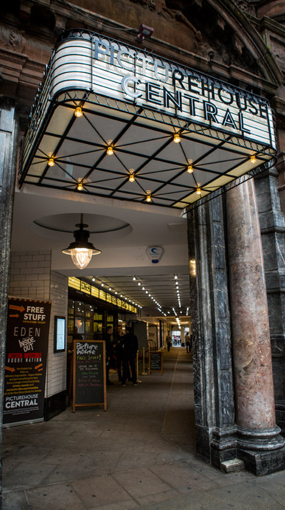 cinema readograph sign