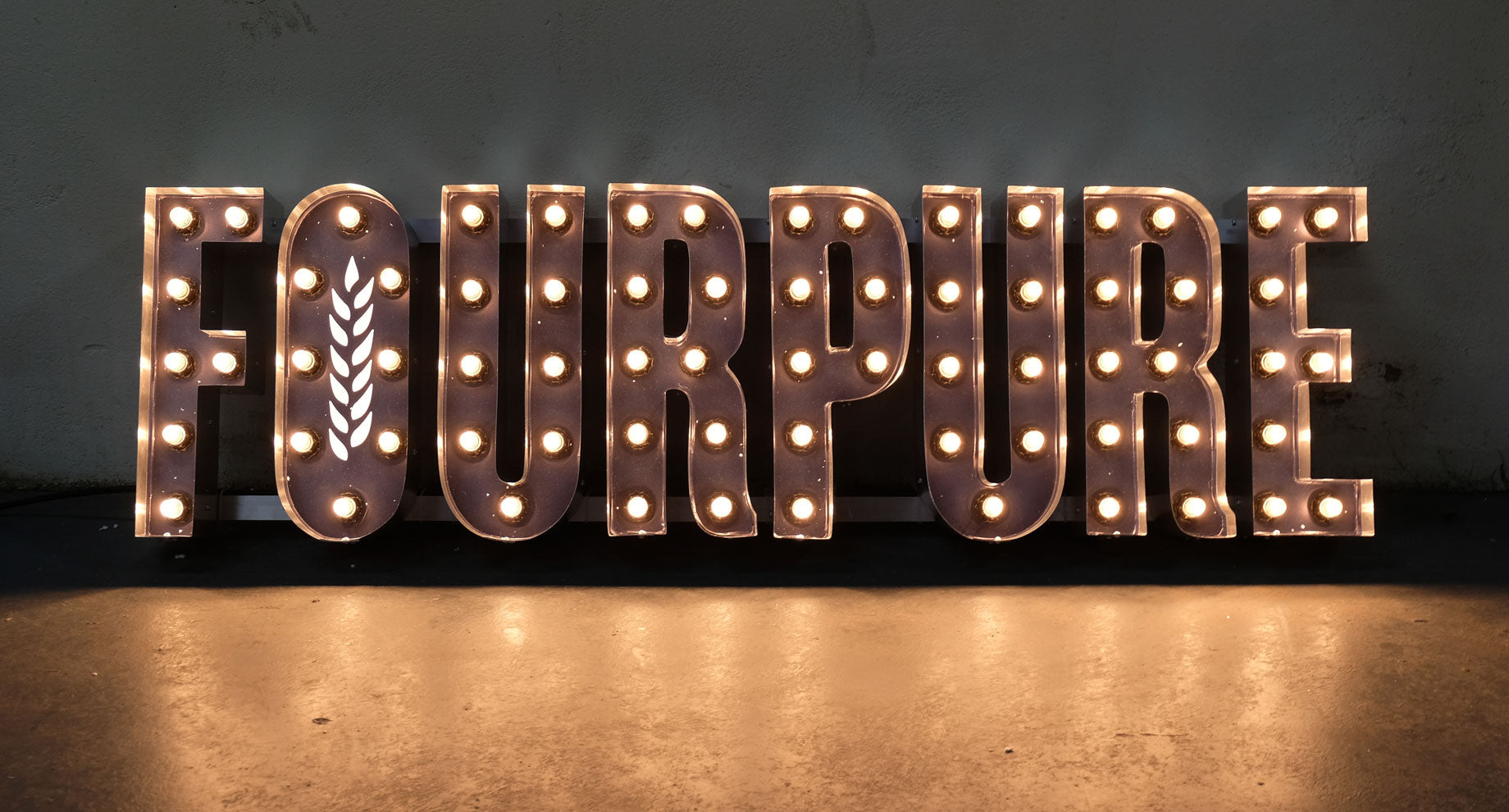 Bare bulbs sign