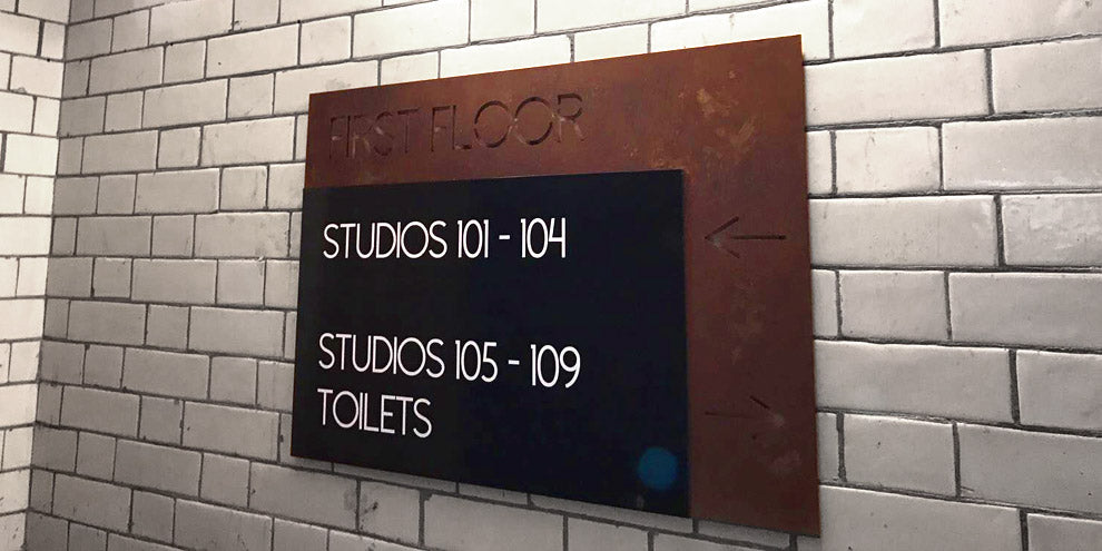 Rusted Floor sign